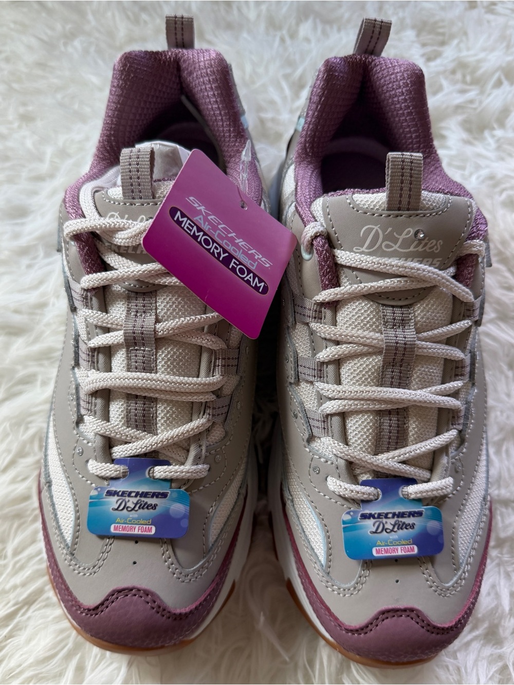 Skechers D'Lites Memory Foam Sneakers - Size 7.5 - Picture 2 of 7